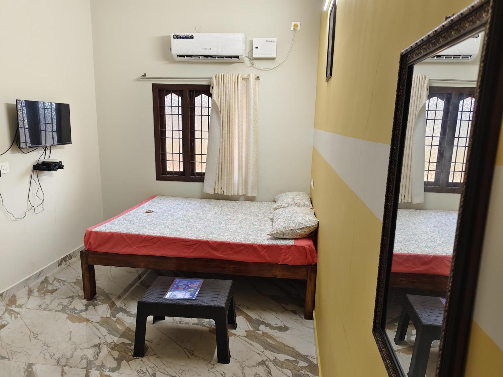 Gratitude Inn, Near Serenity Beach 퐁디셰리 외부 사진