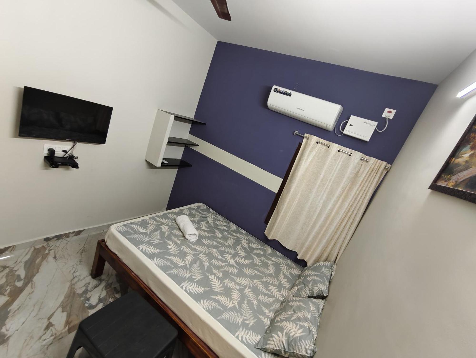 Gratitude Inn, Near Serenity Beach 퐁디셰리 외부 사진