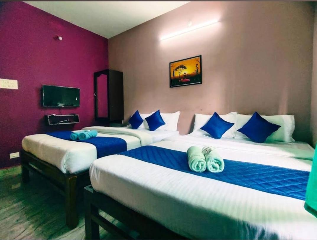 Gratitude Inn, Near Serenity Beach 퐁디셰리 외부 사진